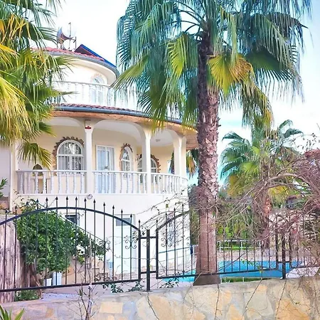 Villa Aris Avsallar